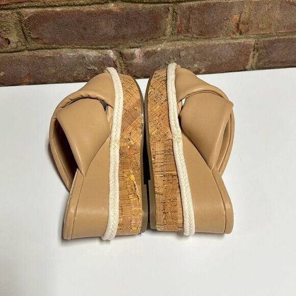 Qupid Beige Puff Slide Platform Wedge Sandal Size 6 NEW - Picture 5 of 8